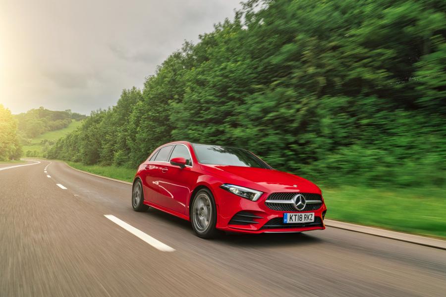  Mercedes-Benz A250 AMG Line (W177) 2018 года  (UK) (фото 4 из 13)